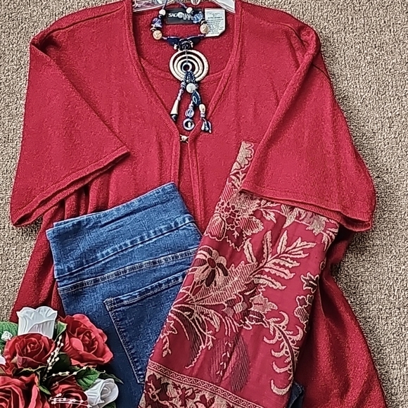 Sag Harbor Tops - NWOT Short Sleeve Top / Cardigan Top